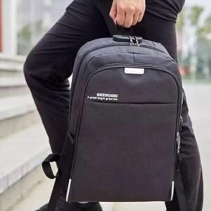 Mochila Antifurto para Notebook com Cadeado, USB e Entrada para Fone – Moderna e Segura